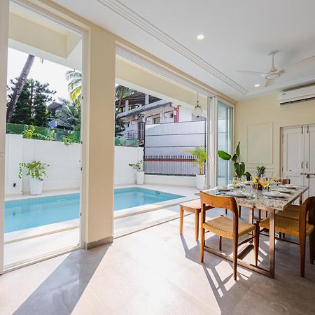 Elivaas 4 Bhk Villa Near Beach With Private Pool & Bar - Casa Boa Vida Кандолим Экстерьер фото